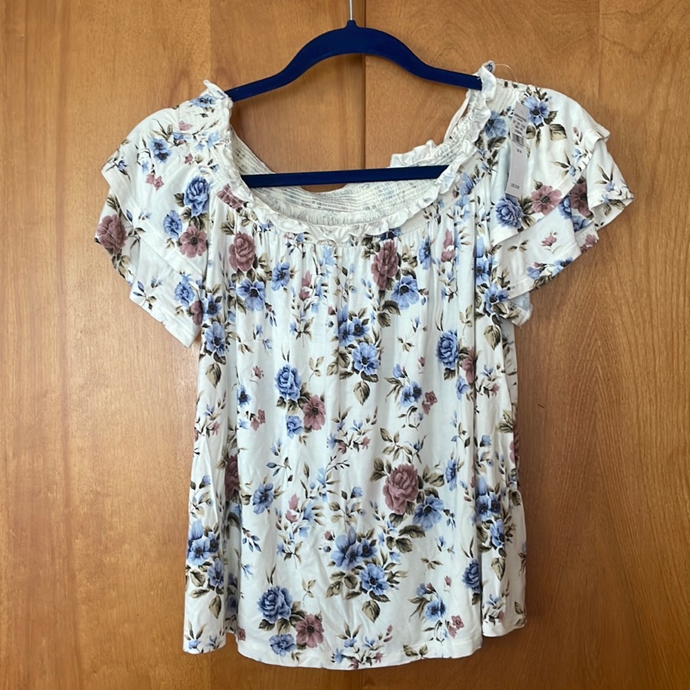 American Eagle off-the-shoulder Floral Top